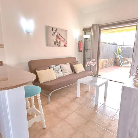 One Bedroom With Shared Pool Furnished Terrace And Wifi At Maspalomas 1 Km Away From The Ferienhaus *