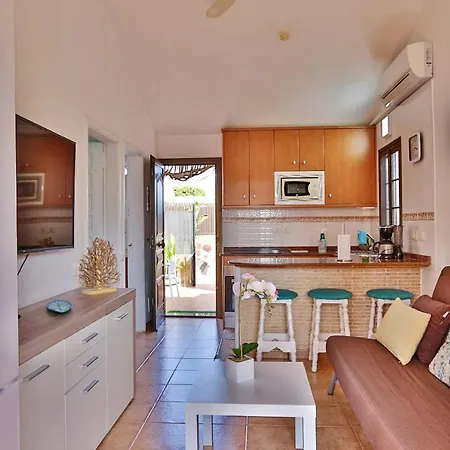 One Bedroom With Shared Pool Furnished Terrace And Wifi At Maspalomas 1 Km Away From The * Playa del Inglés